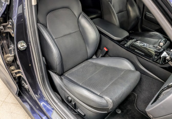 Подержанный автомобиль Kia Stinger 2019 года (22 фото)