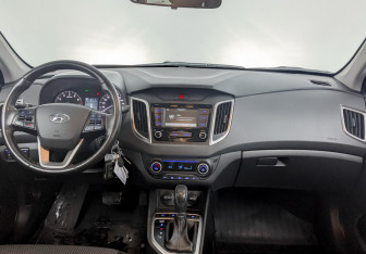 Подержанный автомобиль Hyundai Creta 2020 года (14 фото)