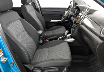 Подержанный автомобиль Suzuki Vitara 2016 года (24 фото)