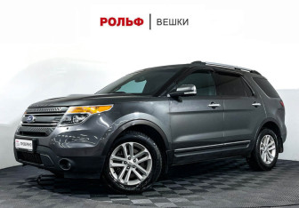 Подержанный автомобиль Ford Explorer 2014 года (1 фото)