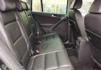 Подержанный автомобиль Volkswagen Tiguan 2010 года (11 фото)