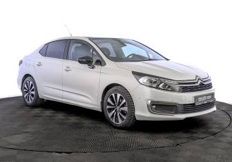 Подержанный автомобиль Citroen C4 Sedan 2018 года (3 фото)