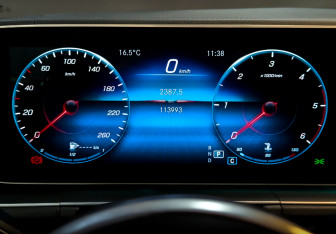 Подержанный автомобиль Mercedes-Benz GLE 2022 года (13 фото)