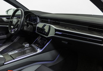 Подержанный автомобиль Audi A6 Sedan 2019 года (9 фото)