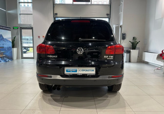Подержанный автомобиль Volkswagen Tiguan 2013 года (5 фото)