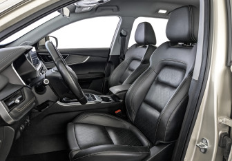 Подержанный автомобиль Chery Tiggo 8 2020 года (24 фото)