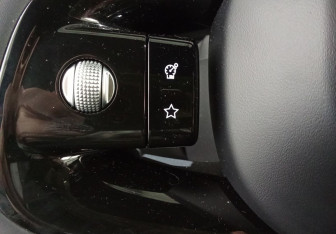 Подержанный автомобиль Omoda C7 2025 года (16 фото)