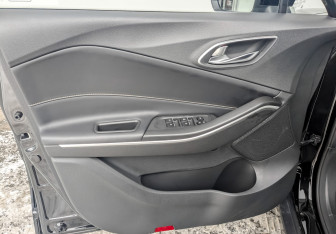 Новый Москвич 3 2023 (19 фото)