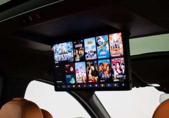 Подержанный автомобиль LiXiang L9 2023 года (21 фото)