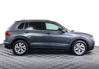 Подержанный автомобиль Volkswagen Tiguan 2021 года (4 фото)