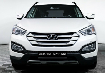 Подержанный автомобиль Hyundai Santa Fe 2014 года (2 фото)