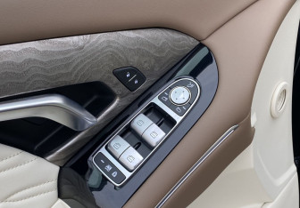 Подержанный автомобиль Voyah Free 2023 года (21 фото)