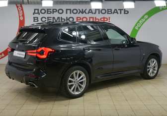 Подержанный автомобиль BMW X3 2021 года (4 фото)