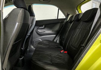 Подержанный автомобиль Kia Picanto 2011 года (10 фото)