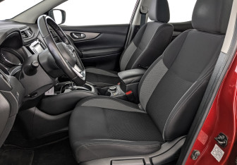 Подержанный автомобиль Nissan Qashqai 2019 года (20 фото)