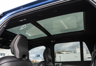 Подержанный автомобиль Volvo XC90 2019 года (19 фото)