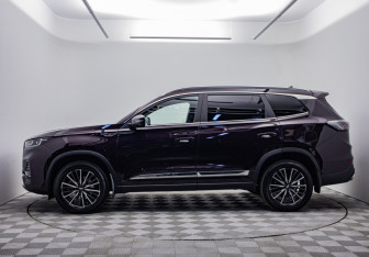 Подержанный автомобиль Chery Tiggo 8 Pro Max 2022 года (8 фото)