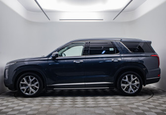Подержанный автомобиль Hyundai Palisade 2020 года (2 фото)