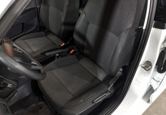 Подержанный автомобиль Skoda Rapid Liftback 2019 года (20 фото)