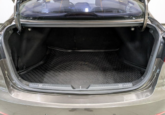 Подержанный автомобиль Kia Cerato Sedan 2014 года (20 фото)