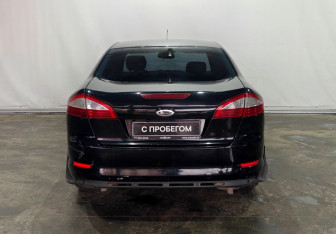 Подержанный автомобиль Ford Mondeo Sedan 2008 года (5 фото)