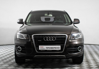 Подержанный автомобиль Audi Q5 2011 года (2 фото)
