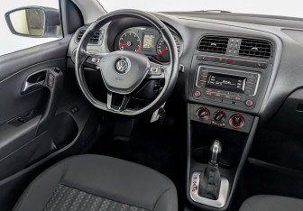Подержанный автомобиль Volkswagen Polo Sedan 2019 года (28 фото)