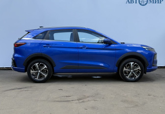 Подержанный автомобиль JAC JS6 2023 года (4 фото)