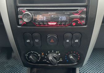 Подержанный автомобиль Nissan Almera Sedan 2018 года (13 фото)