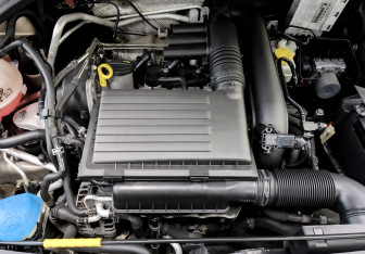 Подержанный автомобиль Skoda Rapid Liftback 2018 года (9 фото)