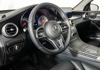 Подержанный автомобиль Mercedes-Benz GLC Coupe 2020 года (13 фото)