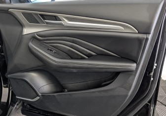 Подержанный автомобиль Haval F7 2019 года (25 фото)