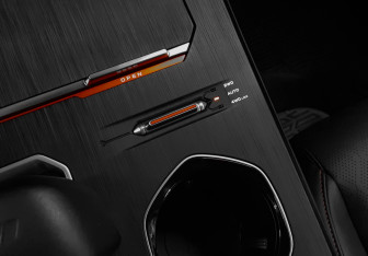 Подержанный автомобиль Changan UNI-K 2023 года (21 фото)