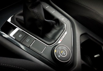 Подержанный автомобиль Volkswagen Tiguan 2021 года (25 фото)