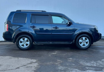 Подержанный автомобиль Honda Pilot 2008 года (4 фото)