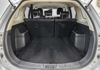 Подержанный автомобиль Mitsubishi Outlander 2014 года (10 фото)