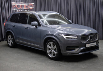 Подержанный автомобиль Volvo XC90 2020 года (3 фото)