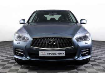 Подержанный автомобиль Infiniti Q50 2016 года (2 фото)