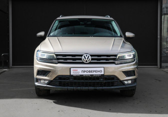 Подержанный автомобиль Volkswagen Tiguan 2018 года (2 фото)