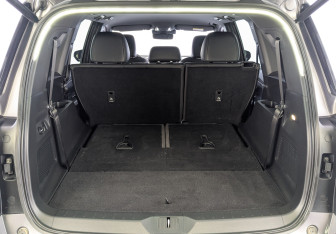 Подержанный автомобиль GAC GS8 2024 года (10 фото)