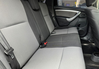 Подержанный автомобиль Renault Duster 2013 года (11 фото)