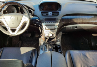 Подержанный автомобиль Acura MDX 2008 года (10 фото)
