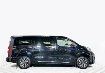 Подержанный автомобиль Citroen SpaceTourer 2018 года (4 фото)