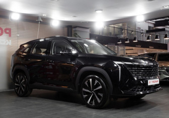 Новый Geely Atlas 2025 (3 фото)