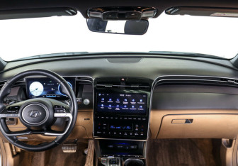 Подержанный автомобиль Hyundai Tucson 2021 года (8 фото)