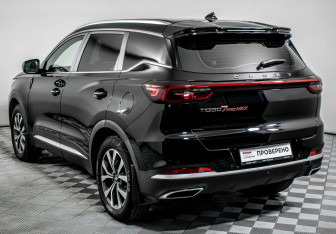 Подержанный автомобиль Chery Tiggo 7 Pro Max 2023 года (7 фото)