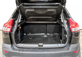 Подержанный автомобиль LADA (ВАЗ) XRAY 2019 года (11 фото)