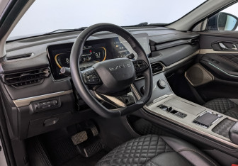 Подержанный автомобиль Exeed TXL 2023 года (15 фото)