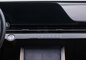 Подержанный автомобиль Omoda C5 2023 года (14 фото)