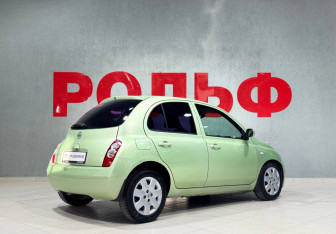 Подержанный автомобиль Nissan Micra Hatchback 2005 года (4 фото)